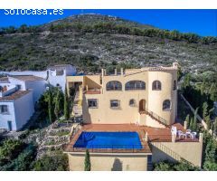 Villa en Venta en Benitachell, Alicante