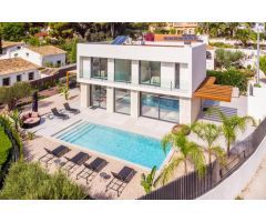 Villa en Venta en Benissa, Alicante