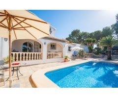 Villa en Venta en Rada de Moraira, Alicante