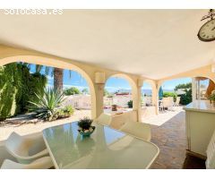 Villa en Venta en la Nucia, Alicante