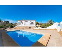 Villa en Venta en Benissa, Alicante