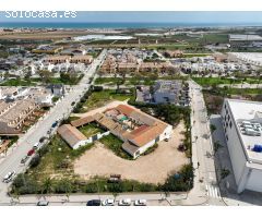 Bungalow en Venta en Pilar de la Horadada, Alicante