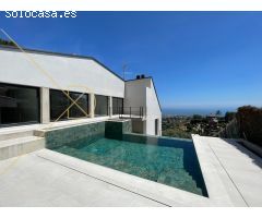 Casa de estilo moderna y  contemporánea de 376?m² con vistas al mar en la mejor zona de Alella.