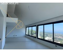 Casa de estilo moderna y  contemporánea de 376?m² con vistas al mar en la mejor zona de Alella.