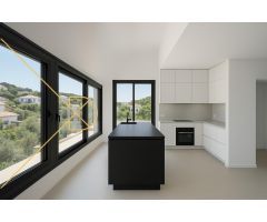 Casa de estilo moderna y  contemporánea de 376?m² con vistas al mar en la mejor zona de Alella.
