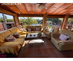 GRAN CASA CON PARCELA DE 4.000m2