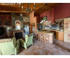 GRAN CASA CON PARCELA DE 4.000m2
