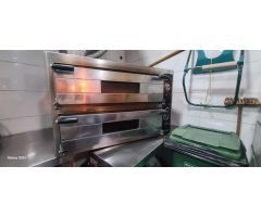 PIZZERIA EN TRASPASO