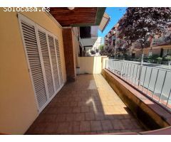 Fantastica lanta baja con patio-terraza de 8 m2!!