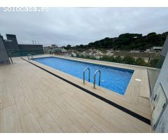 Precioso piso semi nuevo, con piscina comunitaria.