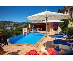 Exclusivo chalet con vistas panorámicas al mar 220m2