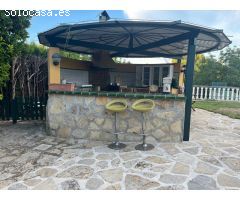 Chalet con piscina y pista de padel a la venta en Alcoy