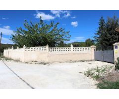 *Chalet único en venta cerca de Alcoy: Encanto histórico, naturaleza y exclusividad*