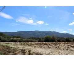 *Chalet único en venta cerca de Alcoy: Encanto histórico, naturaleza y exclusividad*