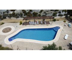 **SE VENDE HOTEL – CASA RURAL**