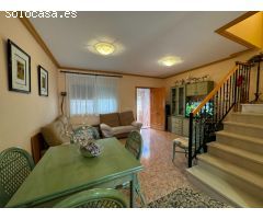 CHALET ADOSADO-DUPLEX CON GRAN PATIO,  BARBACOA E INSTALACIONES COMUNES