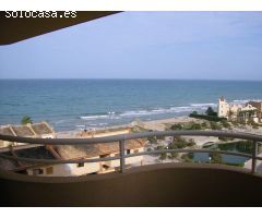 APARTAMENTO VISTAS AL MAR, PISCINA!