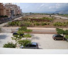 APARTAMENTO CON EXCELENTES ZONAS COMUNES