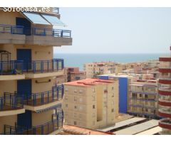 APARTAMENTO CON PISCINA Y VISTAS AL MAR