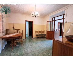 CASA DE CAMPO Y PARCELA EN CAÑADA DE GALLEGO
