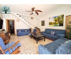 AMPLIO DÚPLEX A UN PASO DE LA ISLA