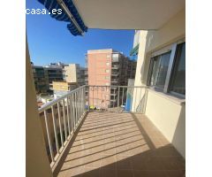 FANTÁSTICA OPORTUNIDAD DE VIVIR JUNTO AL MAR EN LES PALMERES...
