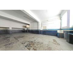 Local comercial en Venta en Villareal de la Canal, Castellón