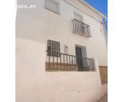 Casa en Almogía