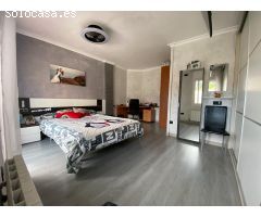 Triplex en Venta en La Roca del Vallès, Barcelona