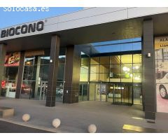 Se vende plaza de garaje Centro de Negocios Aguadulce.