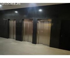 Se vende plaza de garaje Centro de Negocios Aguadulce.