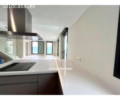 PRECIOSO ÁTICO DUPLEX EN PRIMERA LINEA EN PLAYA DE MUCHAVISTA
