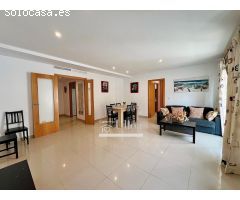 APARTAMENTO CON VISTAS AL MAR Y LICENCIA TURÍSTICA EN CAMPELLO