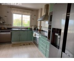 PRECIOSA VILLA INDEPENDIENTE EN  PUEBLO ACANTILADO EL CAMPELLO