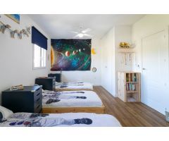 AMPLIO CHALET REFORMADO EN EL CAMPELLO