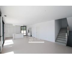 VILLA A ESTRENAR EN PLAYA MUCHAVISTA