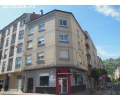 Edificio en Venta en O Barco de Valdeorras, Orense