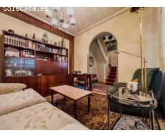CHALET ADOSADO EN C/MONTEVIDEO
