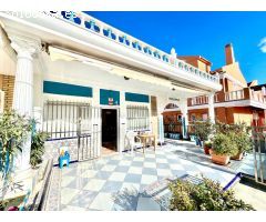 Chalet adosado en segunda línea de la playa de La Mata (Torrevieja)