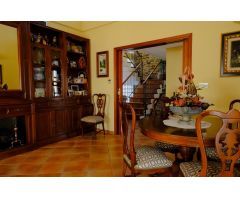 Finca de 9.480 m2. con Chalet de 495 m2. construidos en parcela de 1.000 m2. dentro de la finca.