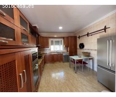 Villa independiente de 3 dormitorios en Dolores, ALICANTE.