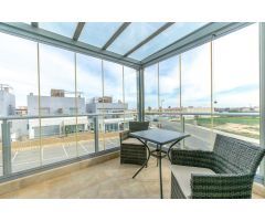 Marinamed, Moderno Adosado Quad en esquina, orientacion sur