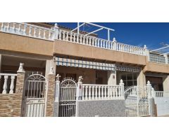 Vivienda adosada, 3 dormitorios, 1 baño, solárium, piscina, en Los Altos
