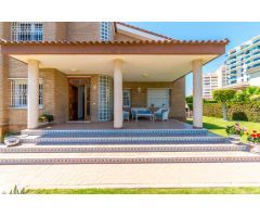 Chalet cerca del mar, en una de las mejores zonas exclusivas de Torrevieja, La Veleta.
