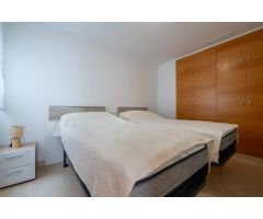 Amplio apartamento 2 hab 2 baños Seminuevo