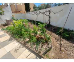 VILLA INDEPENDIENTE EN VILLAMARTÍN - ORIHUELA