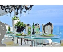 Apartamento de lujo con vistas frontales al mar