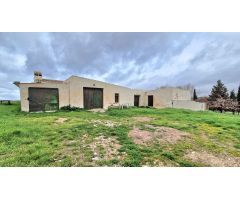 Cortijo en Venta en Antequera, Málaga