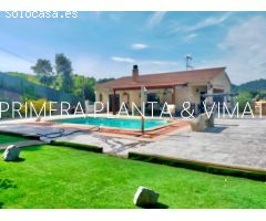 Parcela llana y con piscina privada !!!