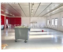 ESQUINERA Y CON GRAN PATIO !!!